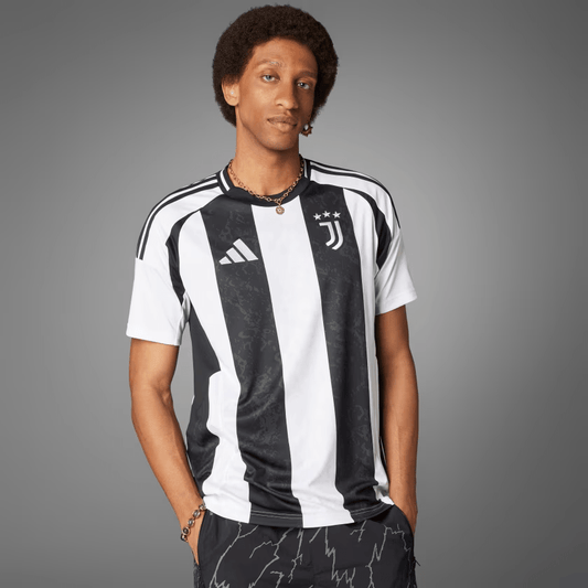 Juventus 24/25 Home Jersey with Shorts