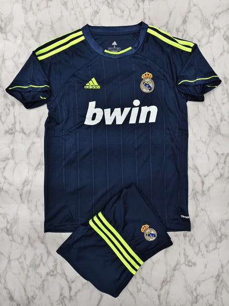 Real Madrid 2012/13 Retro Away Jersey with Shorts