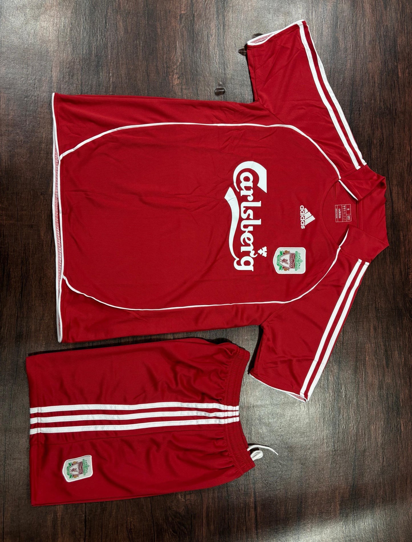 Liverpool FC 2006-07 Retro Home Jersey with Shorts